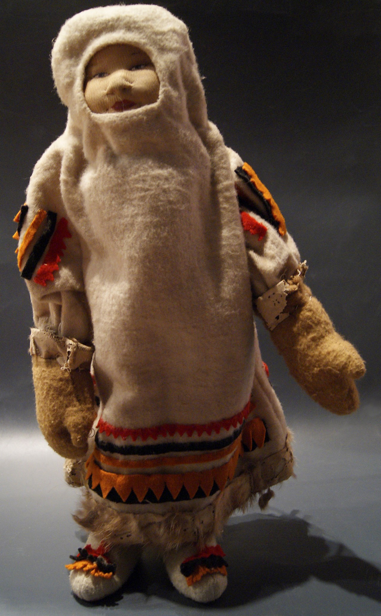 Эскимос. Артель «Все для ребенка». С выставки 1932 года