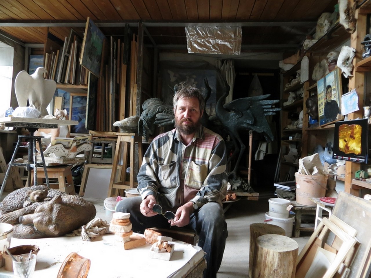 А.А. Белашов в мастерской