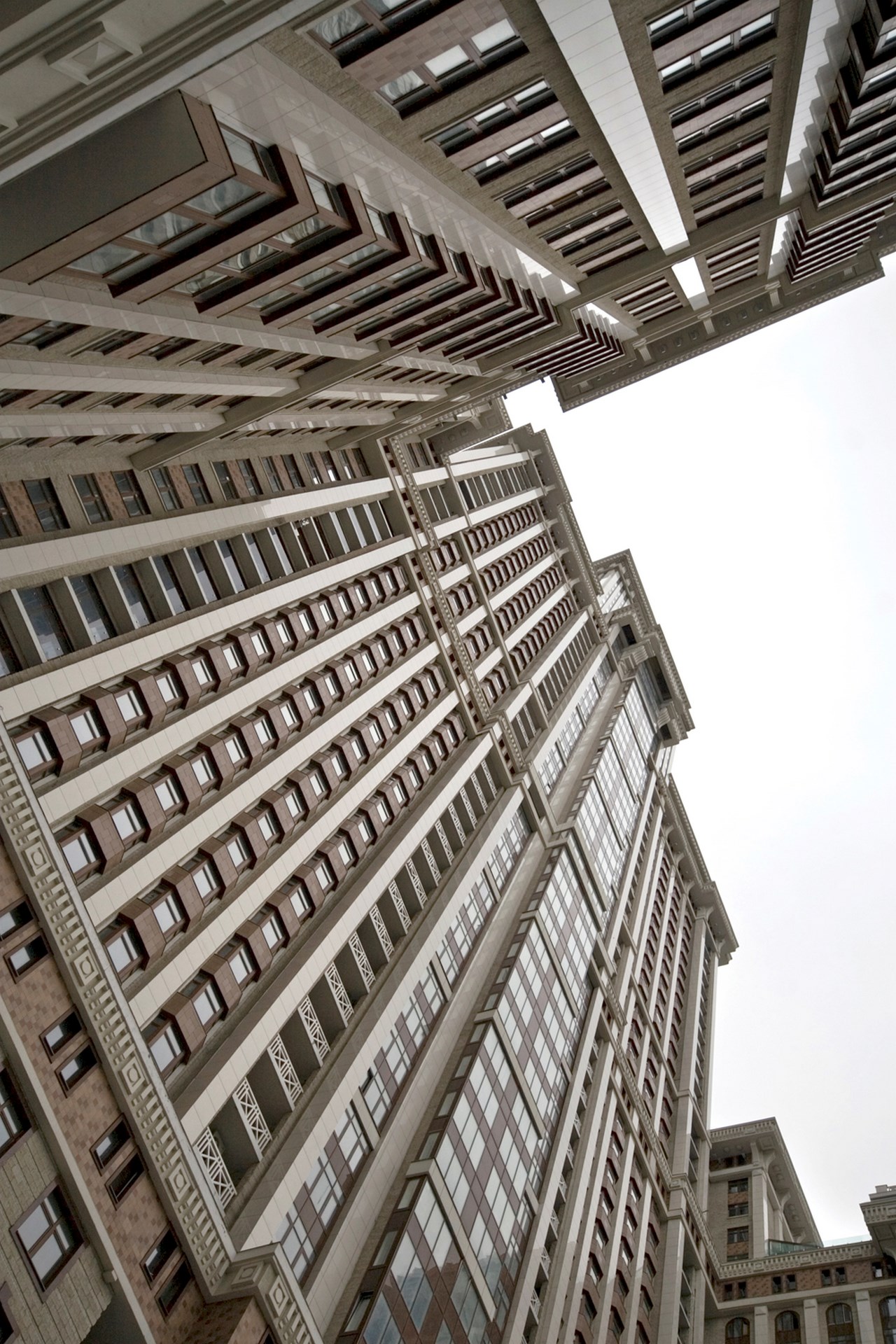 Здание Триумф-Палас. Архитекторы А. Трофимов, Е. Трещилина, В. Штеллер, О. Маркова