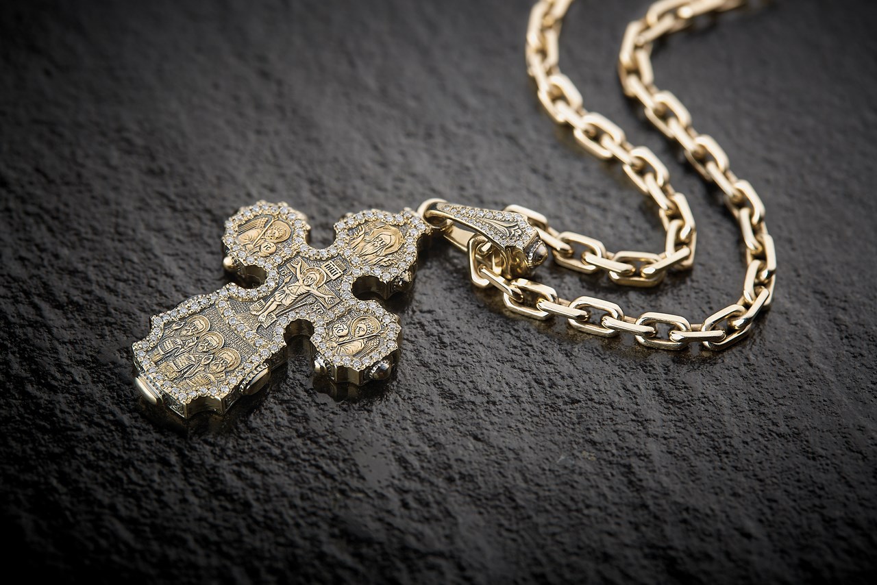 Крест килевидный «Три святителя», золото 750°, бриллианты