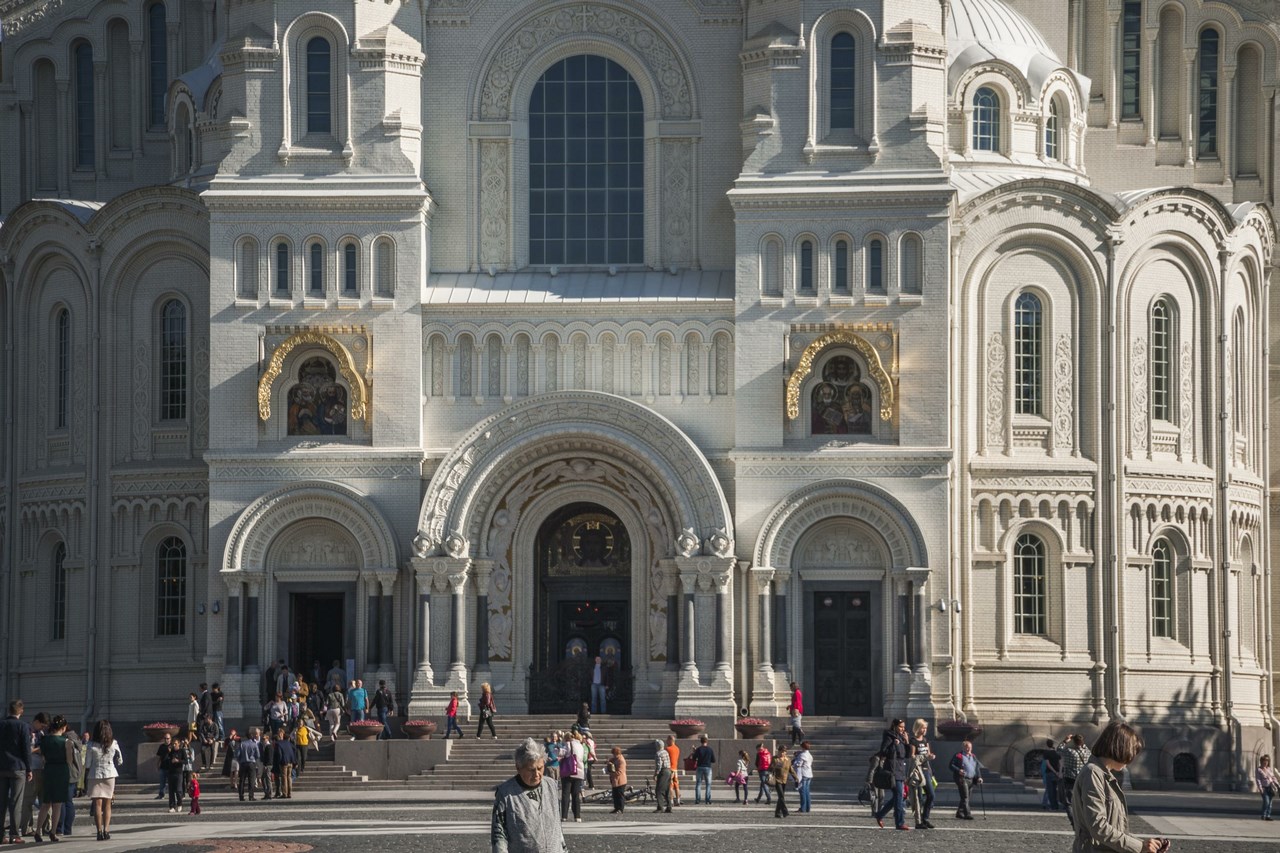 Морской Никольский Собор на Якорной площади. Кронштадт