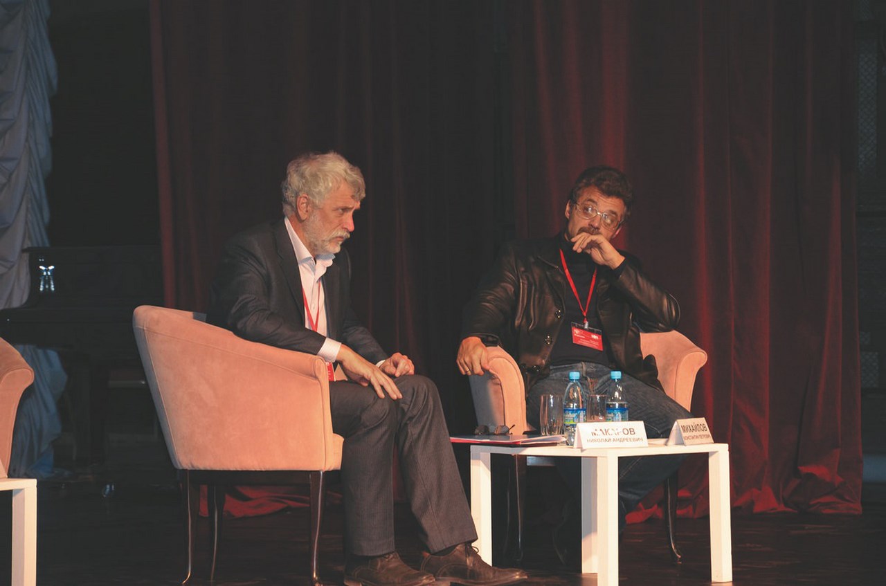 Директор Института археологии РАН Николай Макаров и член Совета по культуре и искусству при Президенте РФ Константин Михайлов