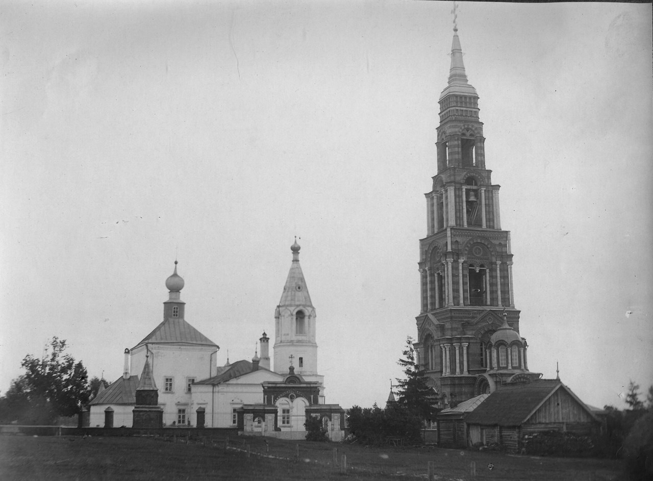 Колокольня и храм Рождества Иоанна Прдтечи 1910-е годы