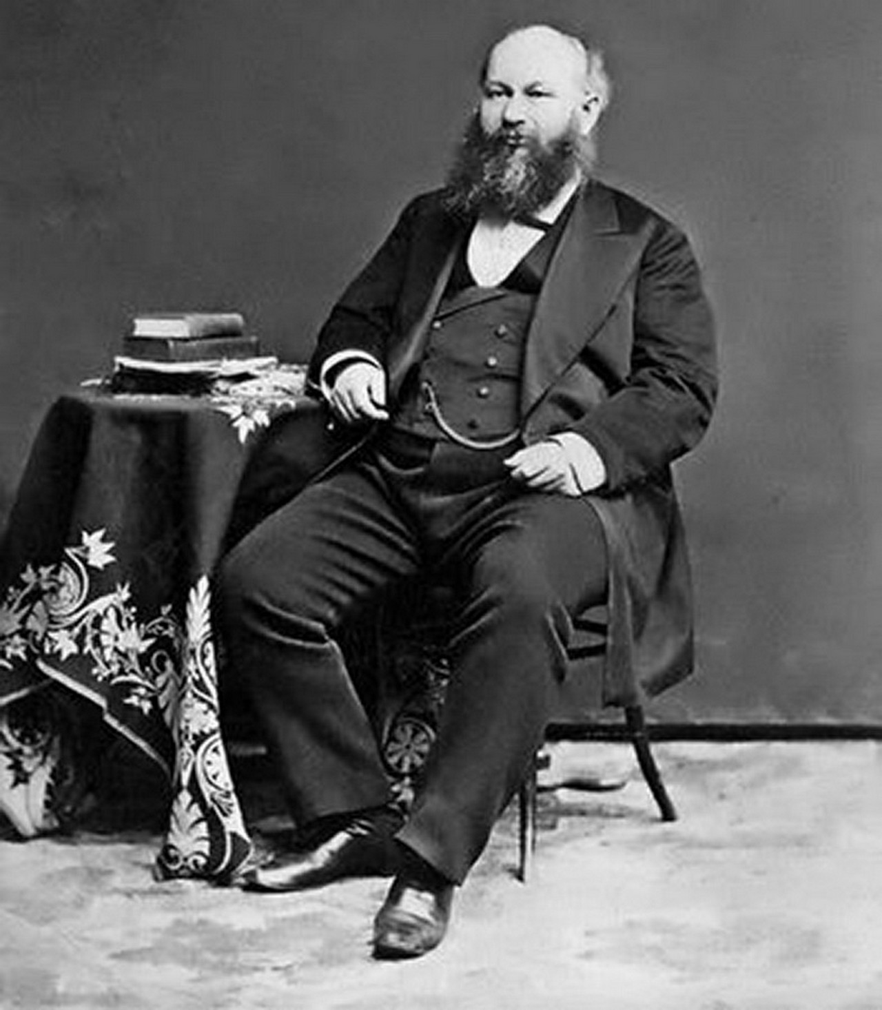 Михаил Сидоров — российский общественный деятель, предприниматель, купец, меценат, золотопромышленник, писатель, исследователь русского Севера, зоолог.